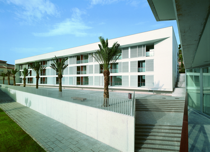 Apartamentos Tutelados Para Mayores Santa Maria Del Mar De Cadiz