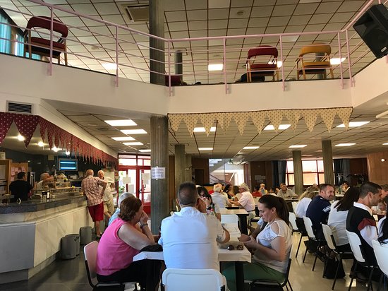 Centro De Dia - Ocio Para Mayores Y Jubilados O Tercera Edad