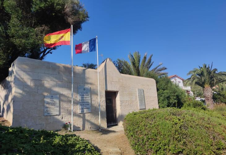 Centro De Mayores Mediterráneo Oliveros