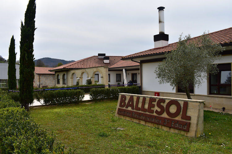 Residencia Para Mayores Ballesol San Felices *****